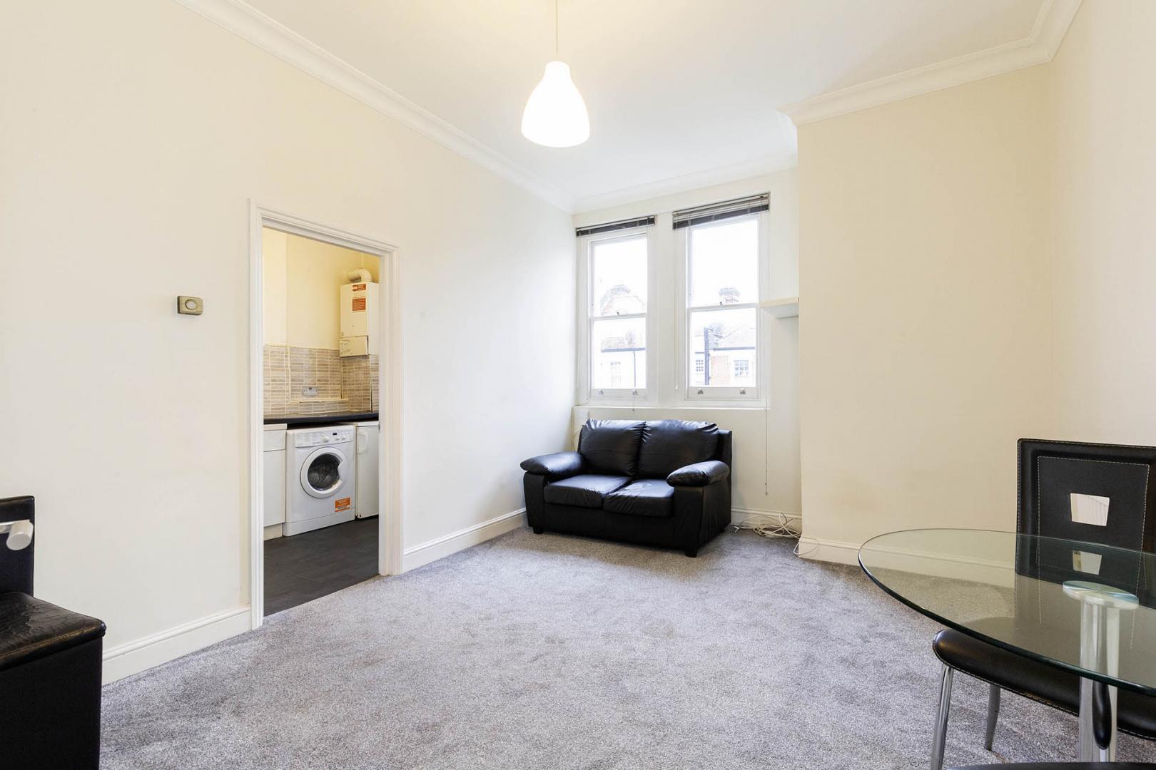 			1 Bedroom, 1 bath, 1 reception Flat			 Grosvenor Gardens, Willesden Green